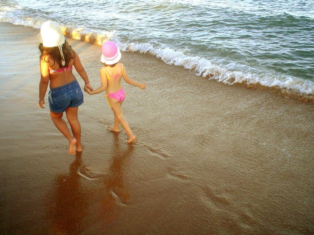 Mums Should Take Yearly Holidays With Their Daughters To Help With Their Health 1 Mums Should Take Yearly Holidays With Their Daughters To Help With Their Health 1