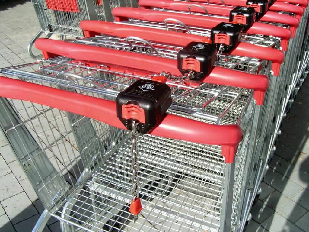 Norovirus is spreading through shopping trolleys – What are the symptoms to look for? 1