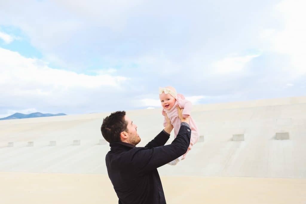 What Is Attachment Parenting? 3 What Is Attachment Parenting? 2