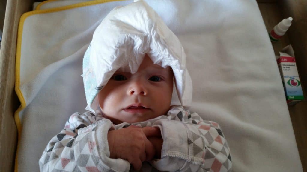 10 Tips For Changing A Newborns Nappy. 1 nappy