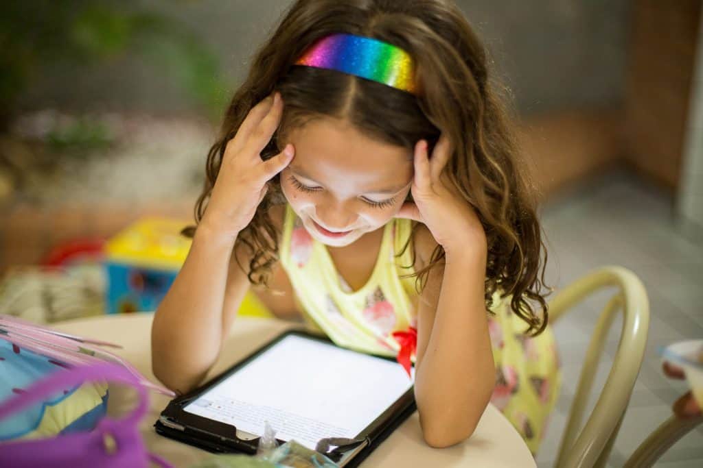 A Parents Guide To Internet Safety For Kids 1 Internet Safety For Kids