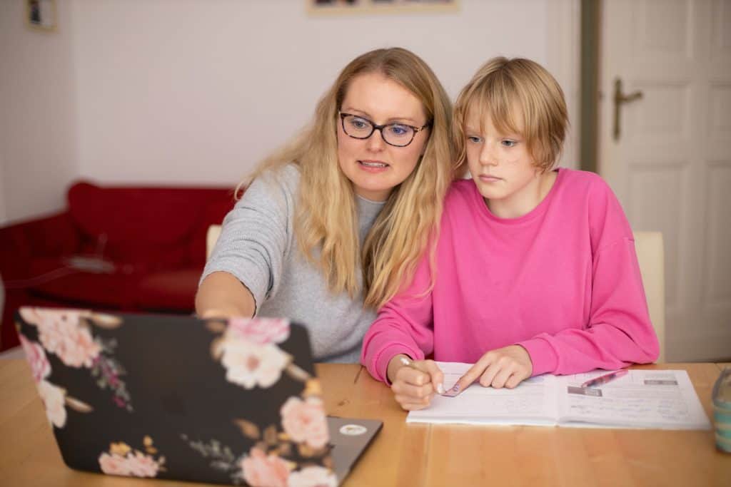 How Do You Start Positive Parenting? Our Simple Tips 3 How Do You Start Positive Parenting?