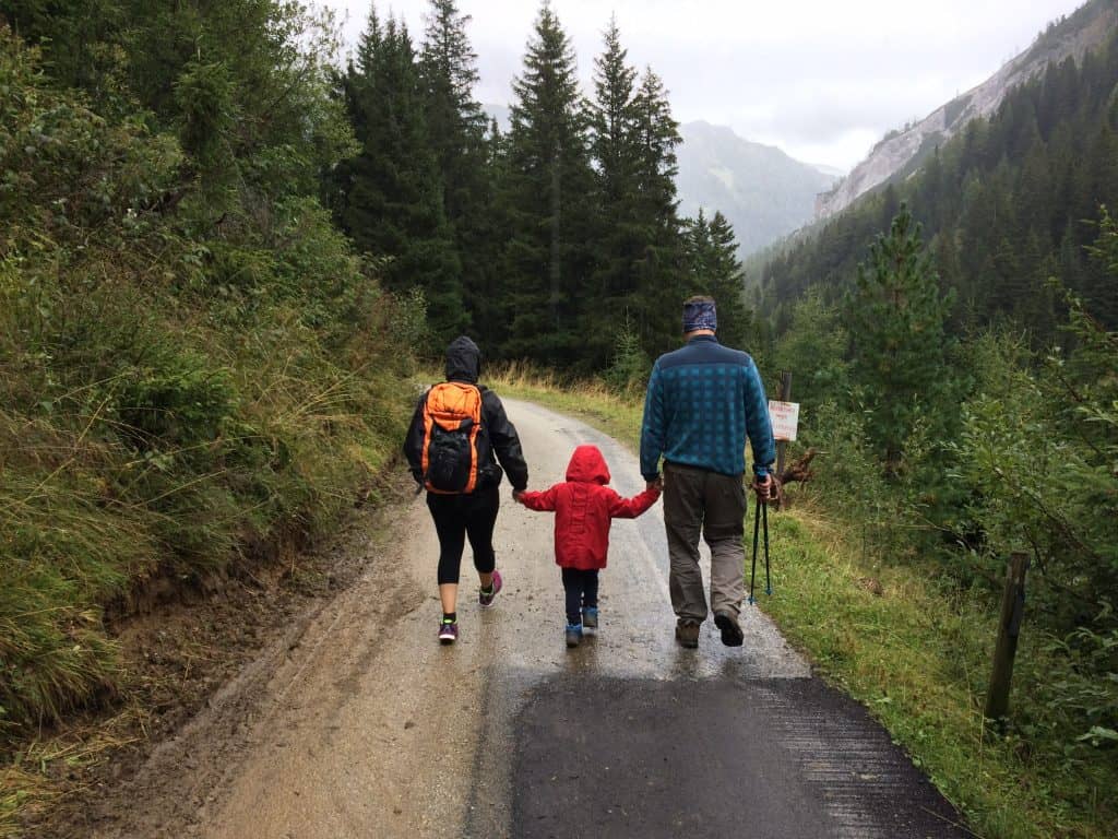 How Do You Start Positive Parenting? Our Simple Tips 1 How Do You Start Positive Parenting? We will guide you to being a better parent.